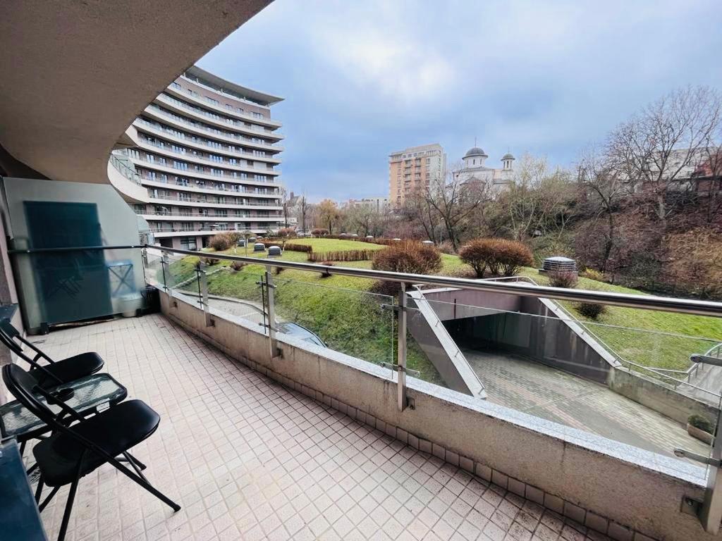 Eclipse Apartment Free Parking Cluj Napoca Bagian luar foto